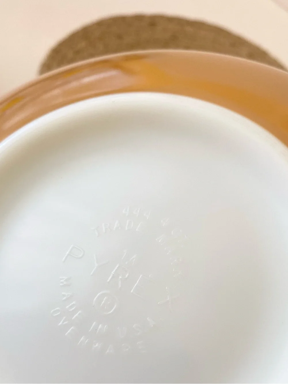vintage PYREX 444 Cinderella Mixing Bowl 4 Qt - Old Orchard